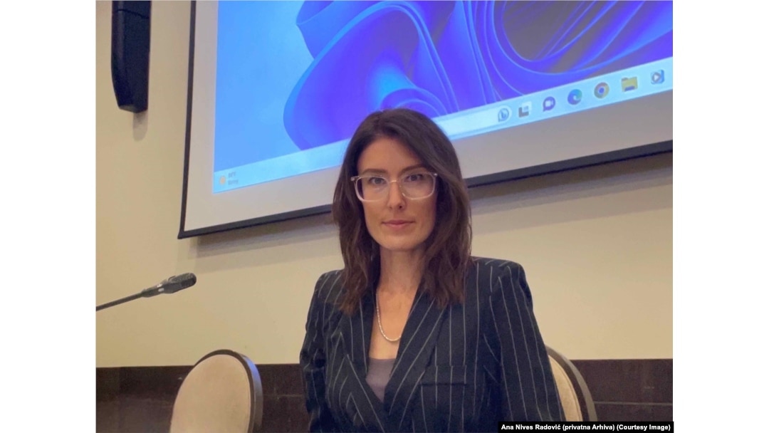 Ana Nives Radović