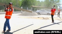 Parahat-2 etrapçasynyň ýollary abatlanýar, Aşgabat