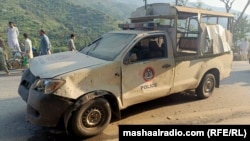 A police vehicle escorting foreign diplomats hit a land mine in Swat, in northwest Pakistan, on September 22, killing one officer.