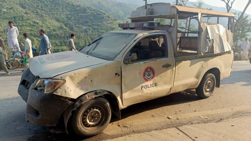 Foreign Diplomats Safe After Convoy Hits Land Mine In Pakistan; 1 Officer Killed