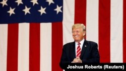Donald Trump, Phoenix
