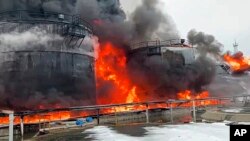 تصویر خسارت ناشی از حملات قبلی اوکراین به تاسیسات نفتی منطقه بریانسک روسیه