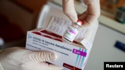 Vaccinul AstraZenca a produs cele mai multe reacții adverse