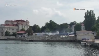 Пожар в Севастопольском дельфинарии (видео)