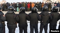 Uprkos snažnom fokusu Kremlja na maloletnim učesnicima protesta podrške Alekseju Navaljnom, čini se da su maloletnici bili mala manjina na demonstracijama.