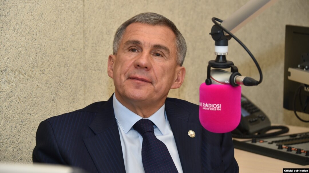 Рустам Минниханов