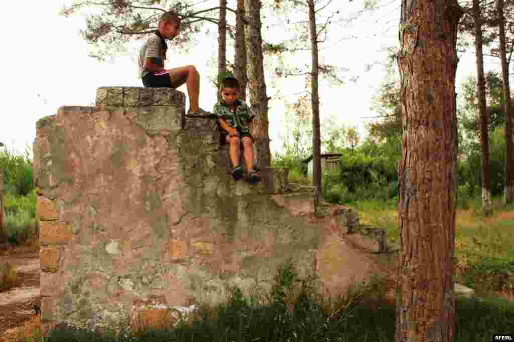 Sürgündə yaşayanlar #20