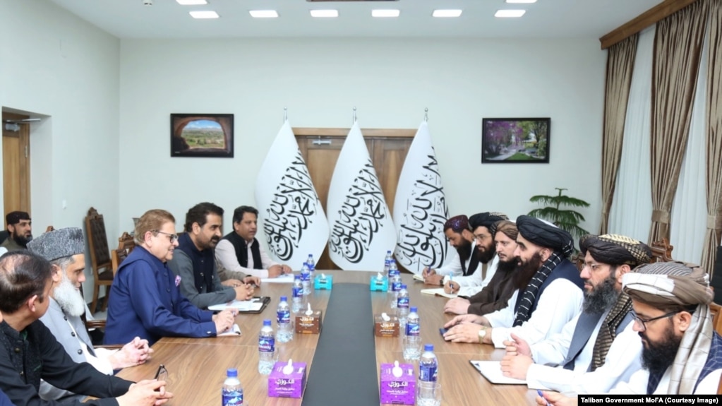 کابل کې د طالب او پاکستاني چارواکو غونډه، ارشیف 