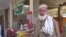 د مینګورې په ارزانه بازار کې د اړتیا شیان کم دي