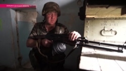 Українські військові розповідають про бойові дії у Мар'їнці (відео)