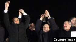 Министр внутренних дел и министр экономики Турции Муаммер Гюлер и Зафер Чаглаян. Архивно-иллюстративное фото 