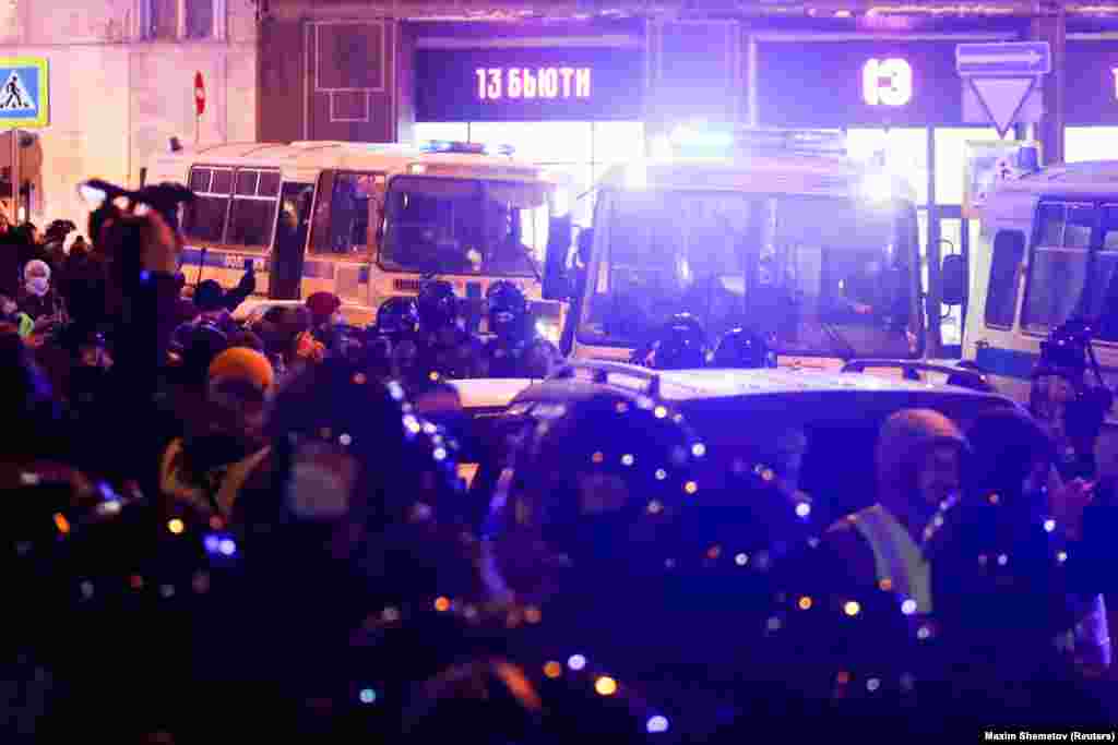 Police flood the streets in Moscow.