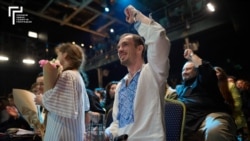 «Я неймовірно радий, але мушу вам сказати, що попереду, і у мене, і у вас – багато роботи. Ідея – незалежна Україна. Ця нагорода дає мені мотивацію працювати далі, працювати і працювати», – Любиш-Кірдей