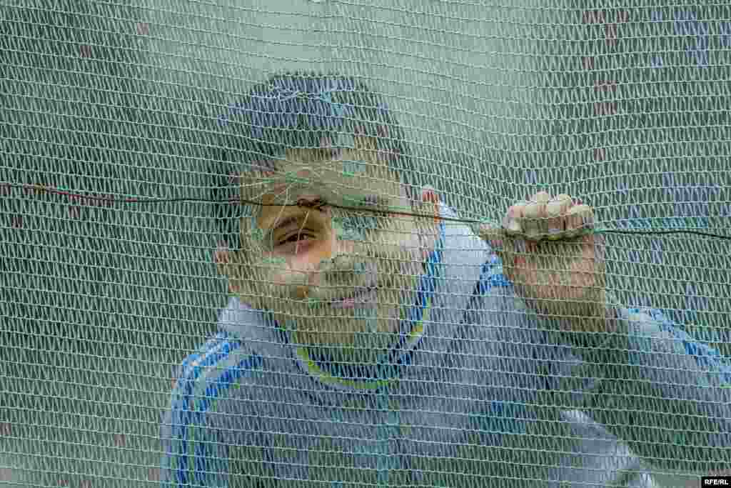 Rayon yerlərində böyük şəhərlərdən fərqli olaraq həm böyüklərin, həm də uşaqların əyləncə imkanları çox azdır.