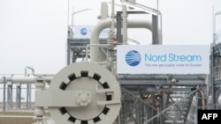 IMAGINE DE ARHIVĂ: Terminal de gaze într-un port german înainte de inaugurarea primei conducte Nord Stream ce urma să aducă gaze rusești pe sub Marea Baltică (Noiembrie 2011). 