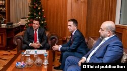 Премиерот Зоран Заев на средба со претседателот на Беса, Билал Касами на 4 јануари 2019