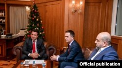 Архивска фотографија- ремиерот Зоран Заев на средба со претседателот на Беса Билал Касами, 04.01.2019