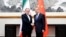 Kineski ministar vanjskih poslova Wang Yi sa iranskim kolegom Abbasom Araqchijem u Pekingu 9. maja.