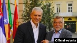 Boris Tadić i Stjepan Mesić u Novom Sadu, 18. juni 2009.