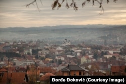 Vazduh u Valjevu, gradu na zapadu Srbije je prema zvaničnim podacima u trećoj kategoriji, odnosno opasan po zdravlje.