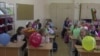Орусия: Тил билбеген балдарды өлкөдөн чыгаруу сунушталды 