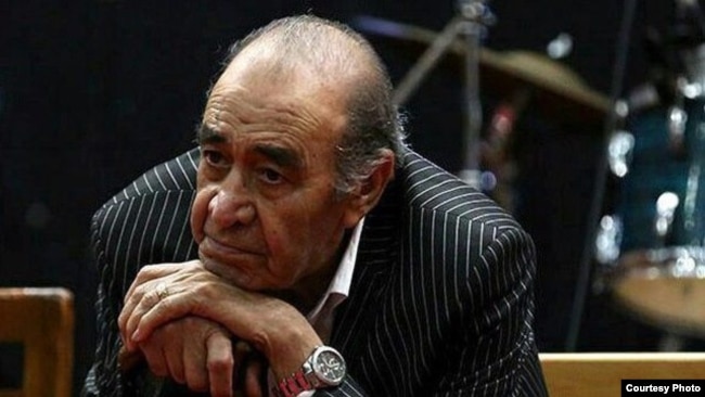 بخش مهمی از فعالیت هنری ایرج در برنامه ماندگار «گلها» در رادیو ایران رقم خورد