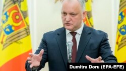 Igor Dodon a declarat miercuri la una din televiziunile-prietene că este candidatul cetățenilor, nu al socialiștilor, al politicii externe echilibrate, nu al celei pro-ruse