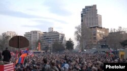 Armenia -- The opposition Armenian National Congress holds a rally in Yerevan's Liberty Square, 17Mar2011.