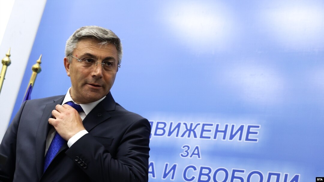 Лидерът на ДПС Мустафа Карадайъ беше кандидатът за президент на партията.