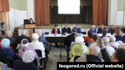 Общественные слушания по вопросу размещения стелы «Город воинской славы» в Феодосии