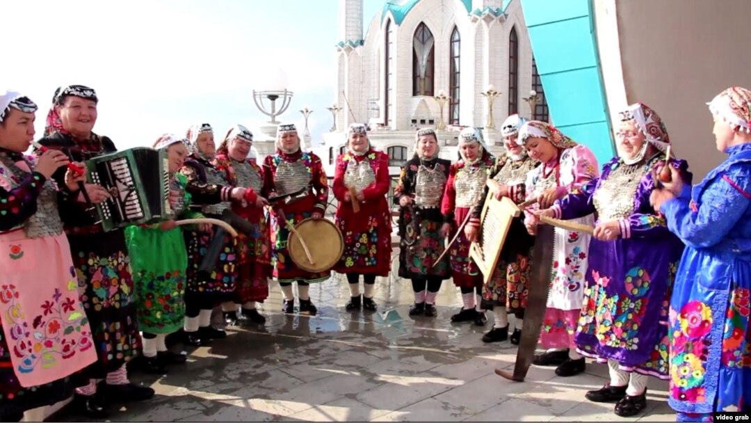 Ләйсән" фольклор ансамбле