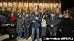 „ჩვენ ვერ დაგვაშინა ვერცერთმა უსამართლობამ, ძალადობამ, ვერ შეგვაშინებს ვერც ეს“ - ამბობენ აქციის მონაწილეები.