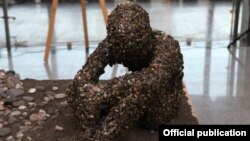 С появлением современных технологий, компьютеров, художественных планшетов и программ процесс создания аннимации стал настолько простым, что мультфильм может сделать уже один человек