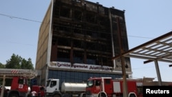 Izgoreni tržni centar otvoren je prije pet dana, al-Kut, Irak 17. juli 2025.
