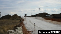Строительство трассы «Таврида» под Белогорском, Крым 