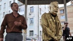 Сталініяна: помнікі тырану