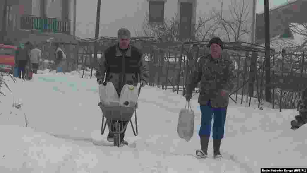 Makedonija - Problemi sa dostavom vode u Prilepu, 24.01.2012.  