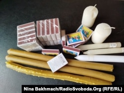 Запаси сірників та свічок, які роблять чернігівці
