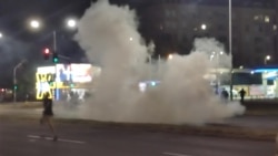 Suzavac je policija koristila da rastera demonstrante u Beogradu