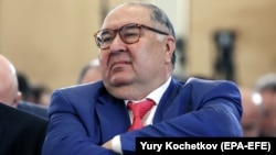 Alisher Usmanov attends the RSPP congress in Moscow in 2016.