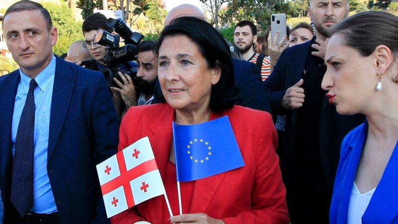 Президент Грузии: Евросоюз - наша единственная перспектива, я защищаю Конституцию