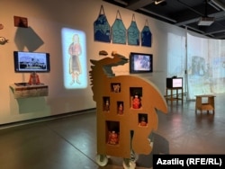 Күргәзмә залы