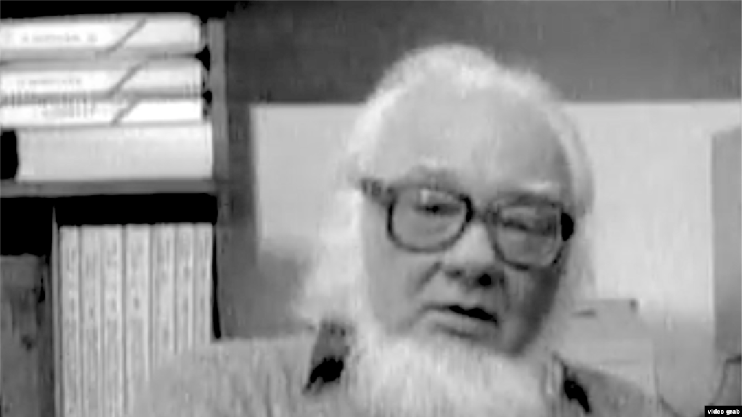Disidentul și scriitorul Paul Goma 