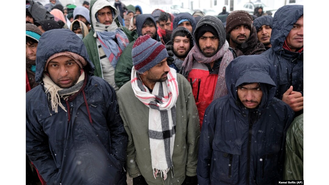 Migrants In Bosnia Face Freezing Winter Without Shelter