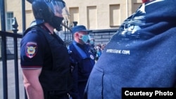 Russia - - Detentions during the announcement of the verdict in the Network case. Petersburg, June 22, 2020