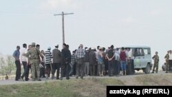 На одном и спорных участков кыргызско-таджикской границы, 18 апреля 2011 г.