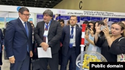 Қазақстанға алғашқы атом электр станциясын салып беретін ресейлік "Росатомның" көрмесі. 