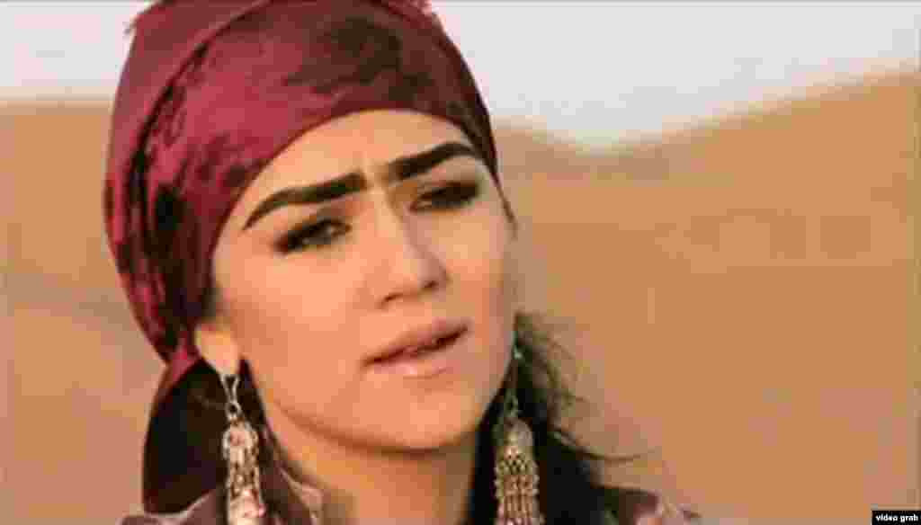 Нигина Амонқулова