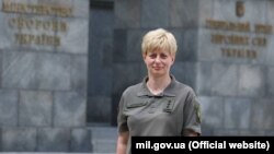 У липні Остащенко стала першою жінкою-командувачем у Збройних силах України