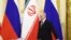 Путин на фоне иранского флага